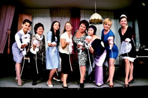 8 любящих женщин