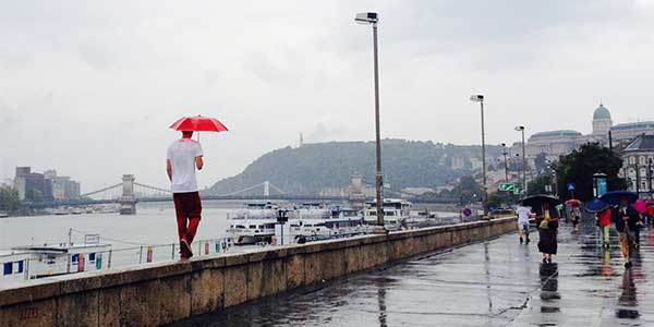 Елена Шатрова - Красный зонтик