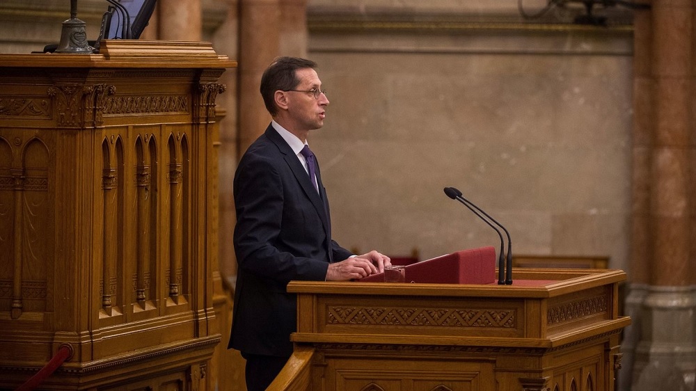 Министр финансов Венгрии Варга Михай