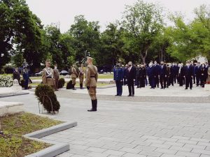 Возложение венков к памятнику Советским Воинам-освободителям в Будапеште