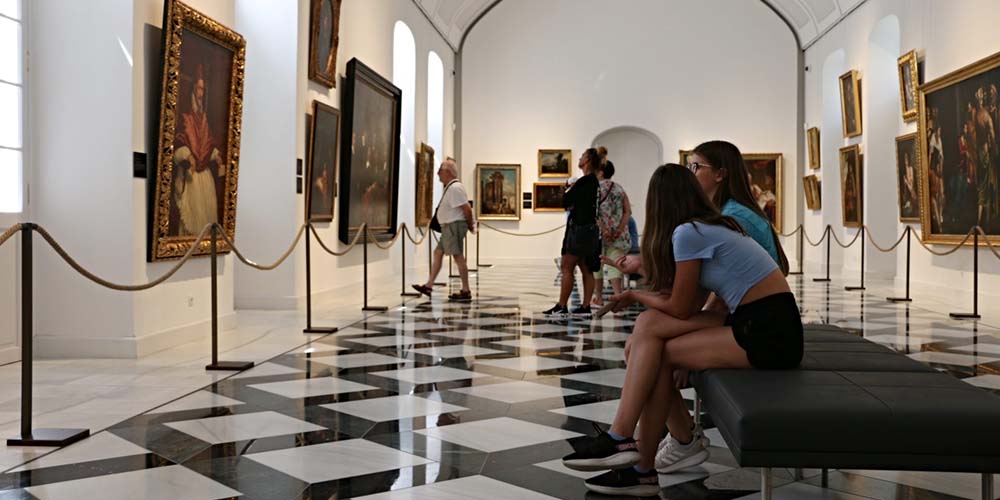 Выставка в замке семьи Эстерхази в Фертёде