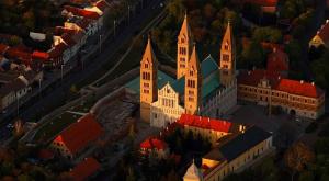 Кафедральный собор города Печ