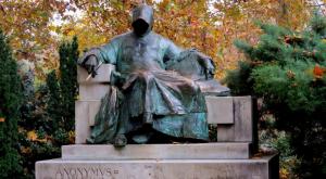 Загадочный памятник Анонимус