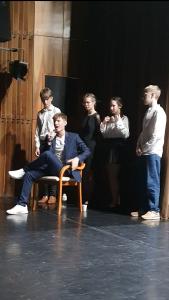 "Nuclear Kids" в Венгрии